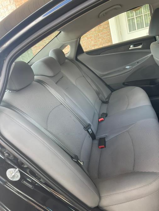 2014 Hyundai Sonata 4dr Sdn 2.4L Auto GLS, available for sale in New Britain, Connecticut | Supreme Automotive. New Britain, Connecticut 2014 Hyundai Sonata 4dr Sdn 2.4L Auto GLS, available for sale in New Britain, Connecticut | Supreme Automotive. New Britain, Connecticut