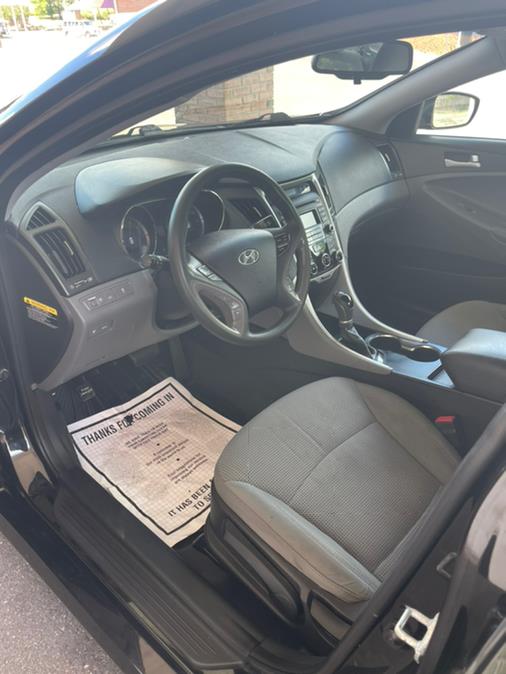 2014 Hyundai Sonata 4dr Sdn 2.4L Auto GLS, available for sale in New Britain, Connecticut | Supreme Automotive. New Britain, Connecticut 2014 Hyundai Sonata 4dr Sdn 2.4L Auto GLS, available for sale in New Britain, Connecticut | Supreme Automotive. New Britain, Connecticut