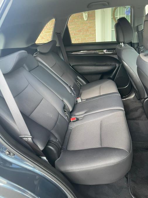 Used Kia Sorento 2WD 4dr I4 LX 2011 | Supreme Automotive. New Britain, Connecticut Used Kia Sorento 2WD 4dr I4 LX 2011 | Supreme Automotive. New Britain, Connecticut