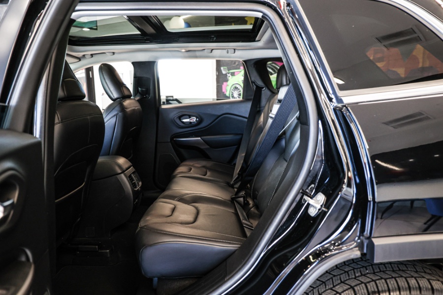 2019 Jeep Cherokee Limited 4x4, available for sale in ELMONT, New York | 26 Motors Long Island. ELMONT, New York 2019 Jeep Cherokee Limited 4x4, available for sale in ELMONT, New York | 26 Motors Long Island. ELMONT, New York