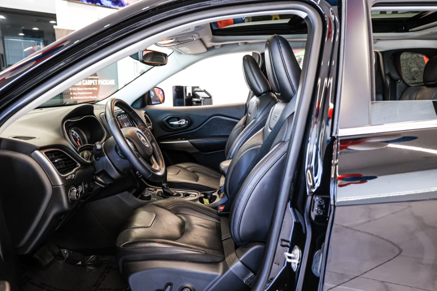 2019 Jeep Cherokee Limited 4x4, available for sale in ELMONT, New York | 26 Motors Long Island. ELMONT, New York 2019 Jeep Cherokee Limited 4x4, available for sale in ELMONT, New York | 26 Motors Long Island. ELMONT, New York