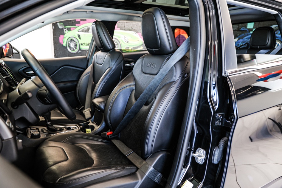 2019 Jeep Cherokee Limited 4x4, available for sale in ELMONT, New York | 26 Motors Long Island. ELMONT, New York 2019 Jeep Cherokee Limited 4x4, available for sale in ELMONT, New York | 26 Motors Long Island. ELMONT, New York