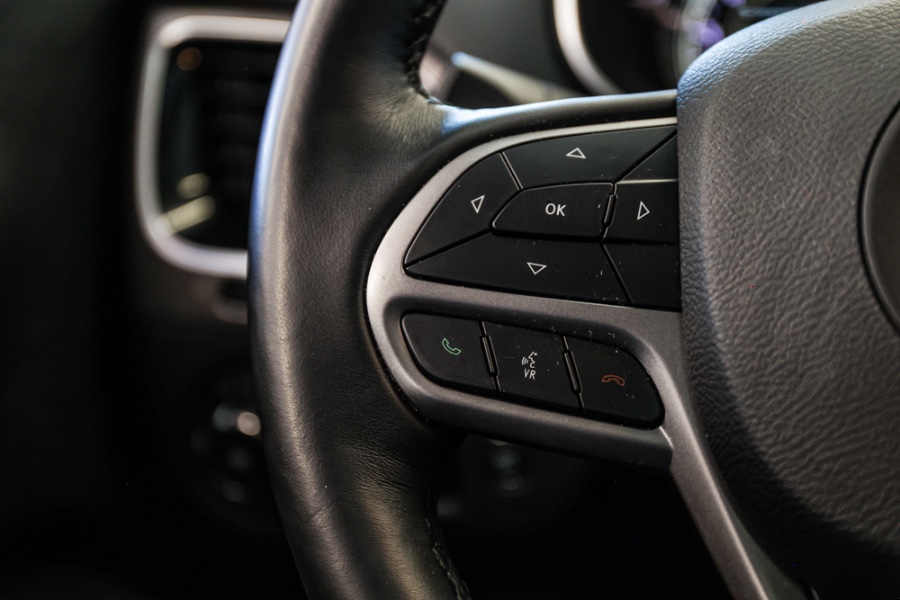 2019 Jeep Cherokee Limited 4x4, available for sale in ELMONT, New York | 26 Motors Long Island. ELMONT, New York 2019 Jeep Cherokee Limited 4x4, available for sale in ELMONT, New York | 26 Motors Long Island. ELMONT, New York