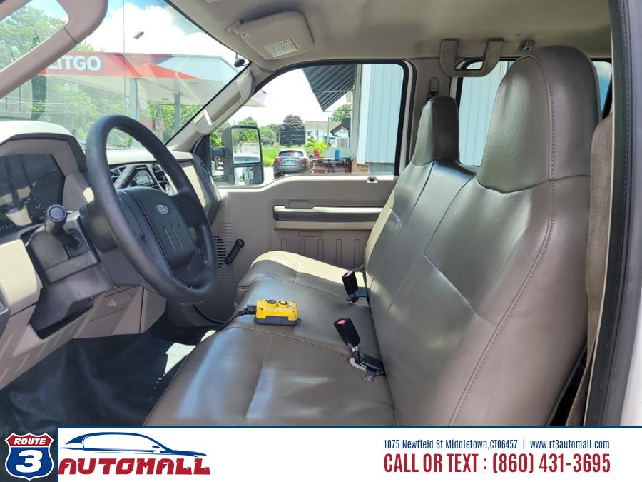 2008 Ford Super Duty F-350 DRW 2WD Crew Cab 200" WB 84" CA XL, available for sale in Middletown, Connecticut | RT 3 AUTO MALL LLC. Middletown, Connecticut 2008 Ford Super Duty F-350 DRW 2WD Crew Cab 200" WB 84" CA XL, available for sale in Middletown, Connecticut | RT 3 AUTO MALL LLC. Middletown, Connecticut