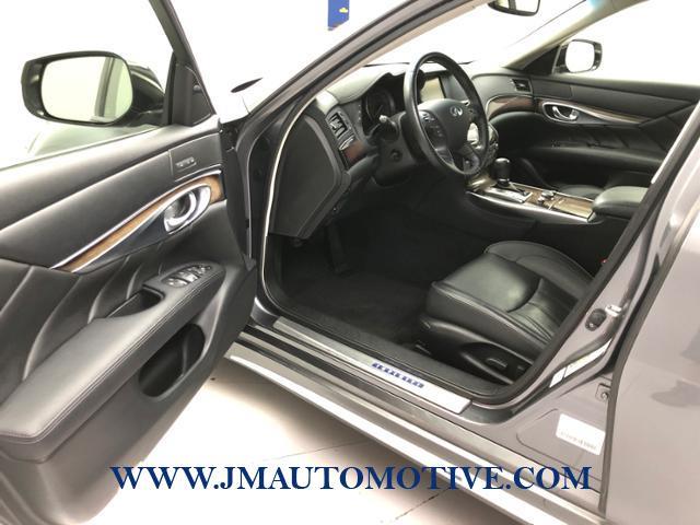 2016 Infiniti Q70l 4dr Sdn V6 AWD, available for sale in Naugatuck, Connecticut | J&M Automotive Sls&Svc LLC. Naugatuck, Connecticut 2016 Infiniti Q70l 4dr Sdn V6 AWD, available for sale in Naugatuck, Connecticut | J&M Automotive Sls&Svc LLC. Naugatuck, Connecticut