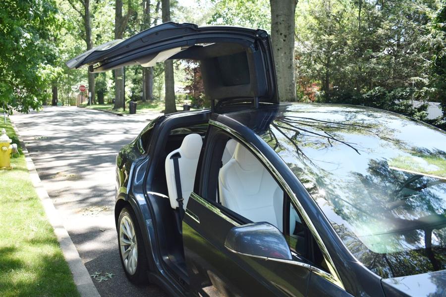 2017 Tesla Model x 75D AWD 4dr SUV, available for sale in Great Neck, New York | Camy Cars. Great Neck, New York 2017 Tesla Model x 75D AWD 4dr SUV, available for sale in Great Neck, New York | Camy Cars. Great Neck, New York