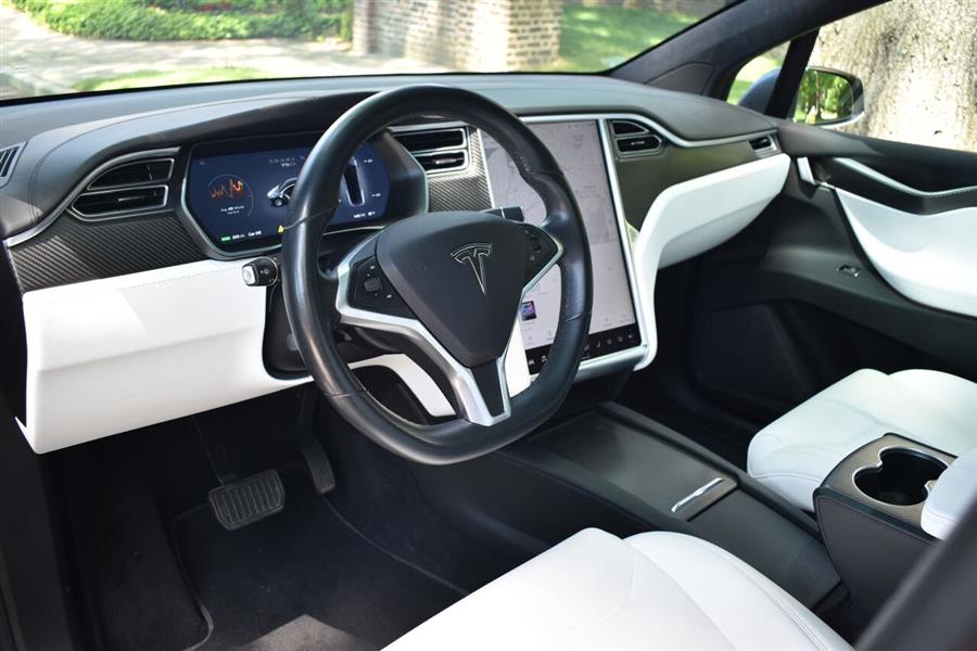 2017 Tesla Model x 75D AWD 4dr SUV, available for sale in Great Neck, New York | Camy Cars. Great Neck, New York 2017 Tesla Model x 75D AWD 4dr SUV, available for sale in Great Neck, New York | Camy Cars. Great Neck, New York