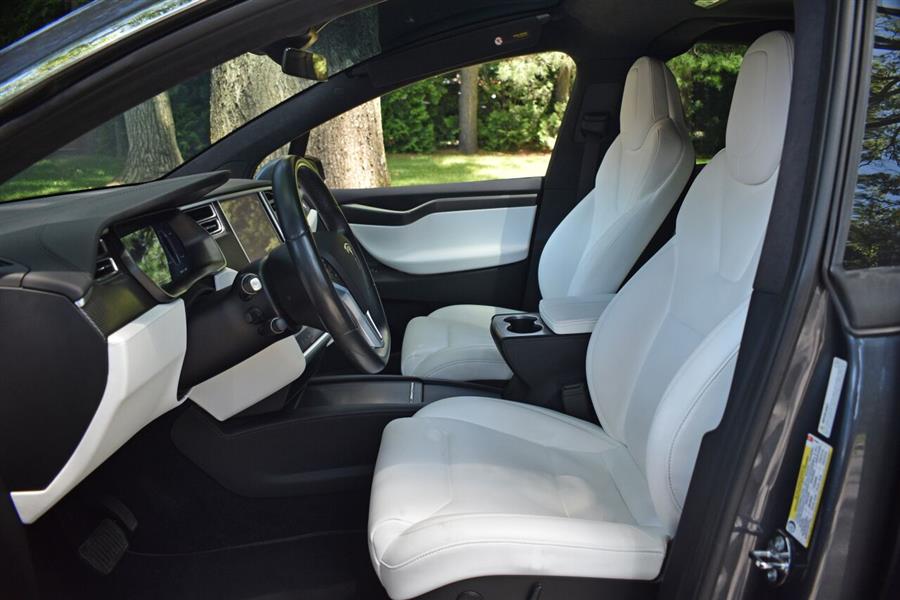 2017 Tesla Model x 75D AWD 4dr SUV, available for sale in Great Neck, New York | Camy Cars. Great Neck, New York 2017 Tesla Model x 75D AWD 4dr SUV, available for sale in Great Neck, New York | Camy Cars. Great Neck, New York