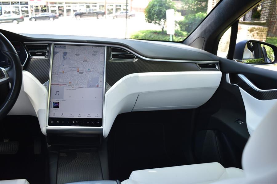 2017 Tesla Model x 75D AWD 4dr SUV, available for sale in Great Neck, New York | Camy Cars. Great Neck, New York 2017 Tesla Model x 75D AWD 4dr SUV, available for sale in Great Neck, New York | Camy Cars. Great Neck, New York