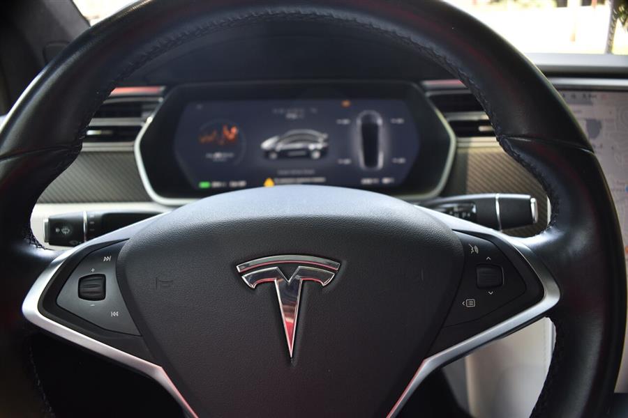 2017 Tesla Model x 75D AWD 4dr SUV, available for sale in Great Neck, New York | Camy Cars. Great Neck, New York 2017 Tesla Model x 75D AWD 4dr SUV, available for sale in Great Neck, New York | Camy Cars. Great Neck, New York