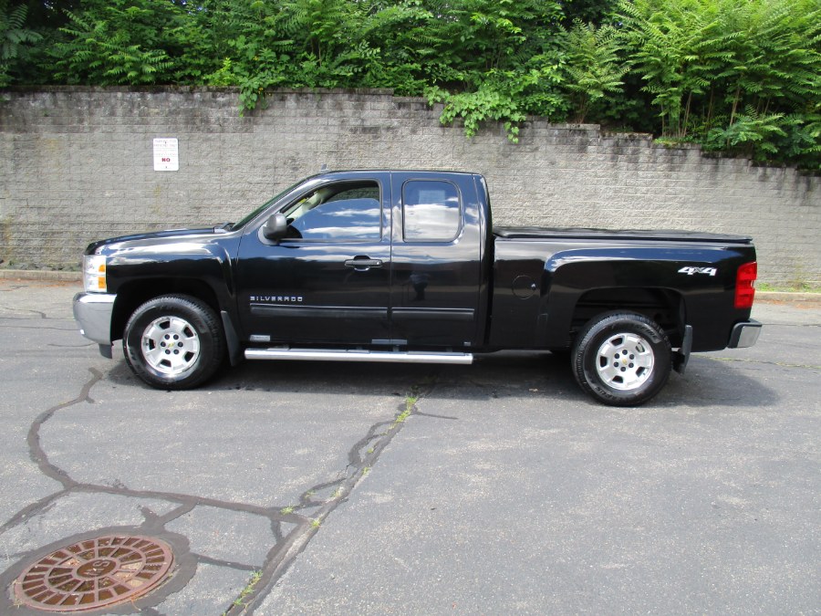 Used Chevrolet Silverado 1500 4WD Ext Cab 143.5" LT 2013 | Universal Motors LLC. New Britain, Connecticut Used Chevrolet Silverado 1500 4WD Ext Cab 143.5" LT 2013 | Universal Motors LLC. New Britain, Connecticut
