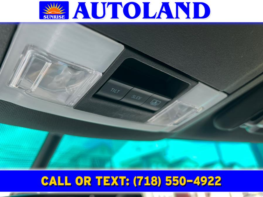 Used Ford Explorer FWD 4dr XLT 2013 | Sunrise Autoland. Jamaica, New York Used Ford Explorer FWD 4dr XLT 2013 | Sunrise Autoland. Jamaica, New York