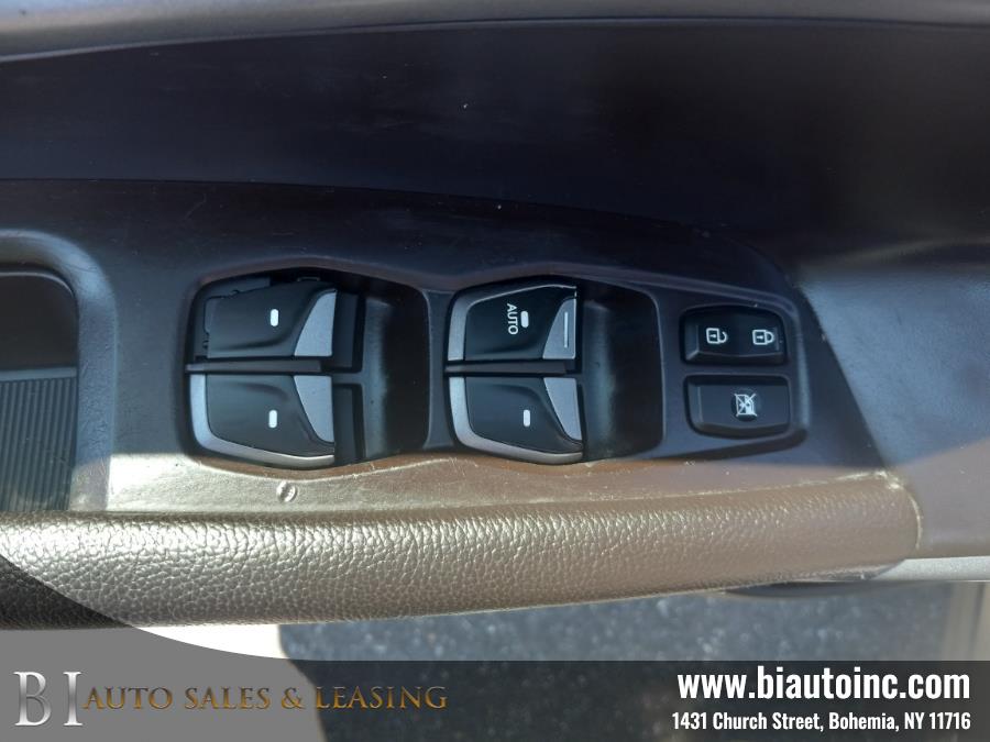 Used Hyundai Santa Fe AWD 4dr 2.0T Sport 2013 | B I Auto Sales. Bohemia, New York Used Hyundai Santa Fe AWD 4dr 2.0T Sport 2013 | B I Auto Sales. Bohemia, New York