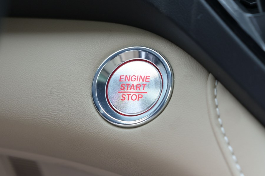 2019 Acura RDX AWD w/Advance Pkg, available for sale in Waterbury, Connecticut | Highline Car Connection. Waterbury, Connecticut 2019 Acura RDX AWD w/Advance Pkg, available for sale in Waterbury, Connecticut | Highline Car Connection. Waterbury, Connecticut