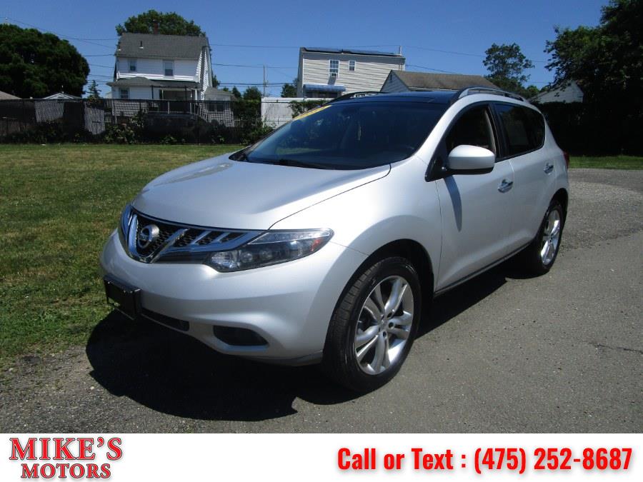 2014 Nissan Murano AWD 4dr LE, available for sale in Stratford, Connecticut | Mike's Motors LLC. Stratford, Connecticut