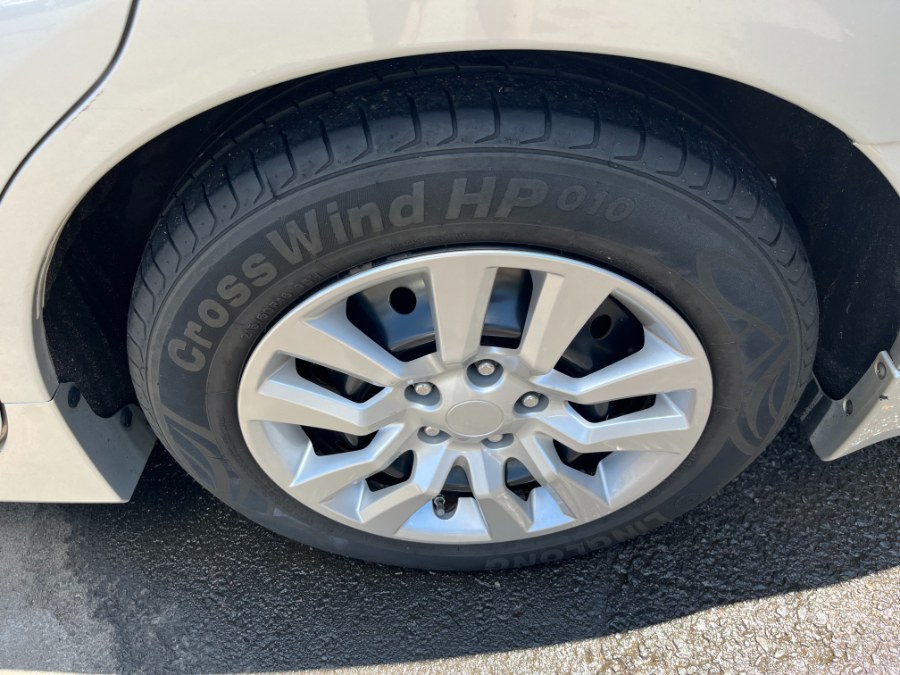 2017 Nissan Altima 2017.5 2.5 SR Sedan, available for sale in Plainville, Connecticut | Chris's Auto Clinic. Plainville, Connecticut 2017 Nissan Altima 2017.5 2.5 SR Sedan, available for sale in Plainville, Connecticut | Chris's Auto Clinic. Plainville, Connecticut