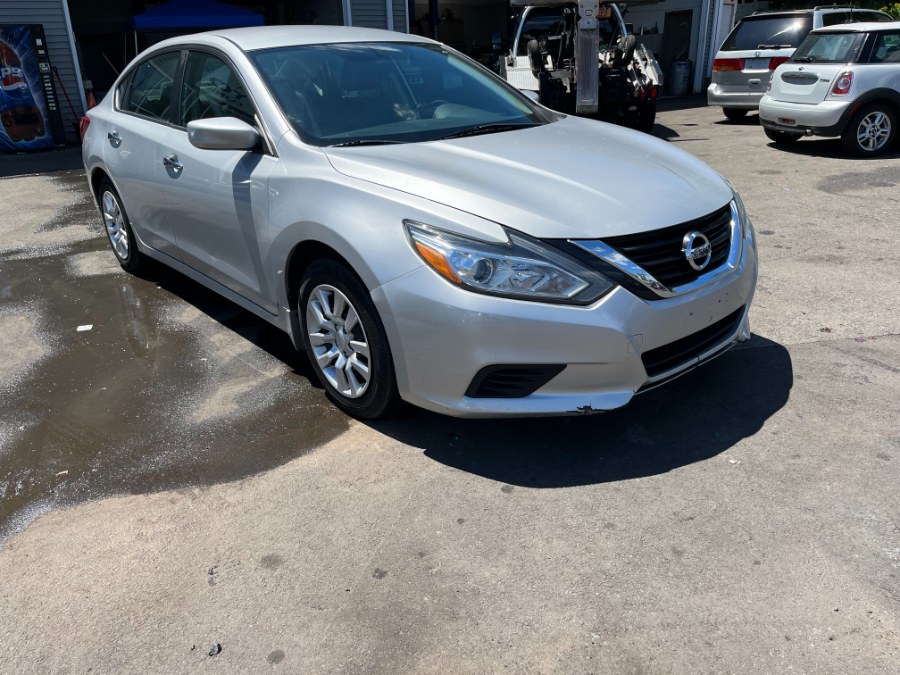 2017 Nissan Altima 2017.5 2.5 SR Sedan, available for sale in Plainville, Connecticut | Chris's Auto Clinic. Plainville, Connecticut 2017 Nissan Altima 2017.5 2.5 SR Sedan, available for sale in Plainville, Connecticut | Chris's Auto Clinic. Plainville, Connecticut