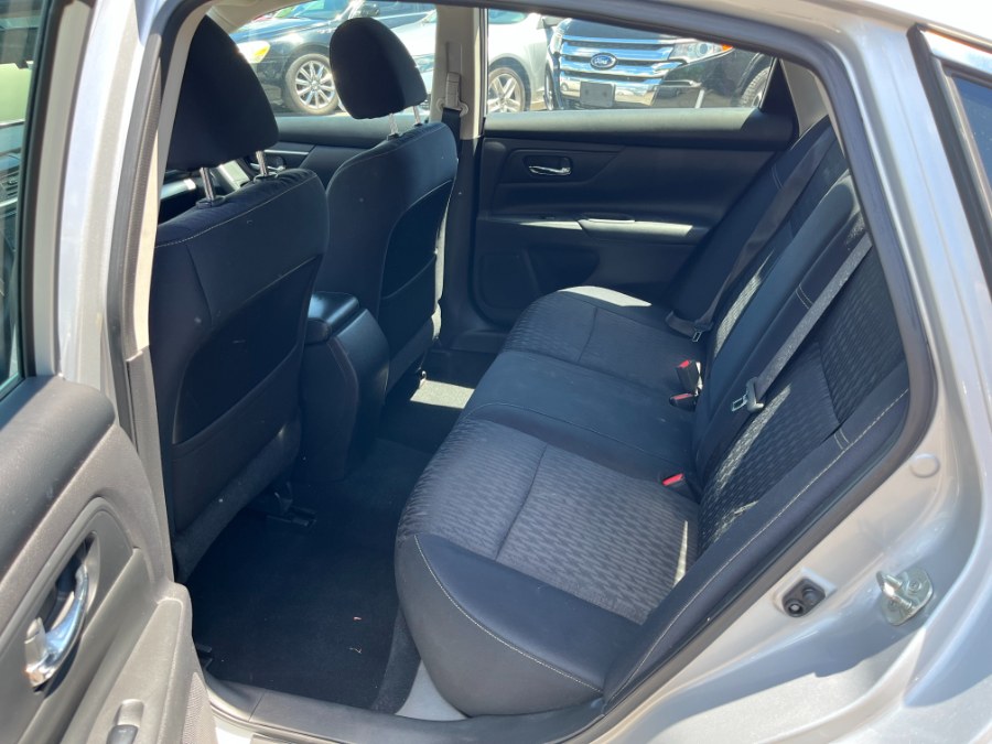 2017 Nissan Altima 2017.5 2.5 SR Sedan, available for sale in Plainville, Connecticut | Chris's Auto Clinic. Plainville, Connecticut 2017 Nissan Altima 2017.5 2.5 SR Sedan, available for sale in Plainville, Connecticut | Chris's Auto Clinic. Plainville, Connecticut