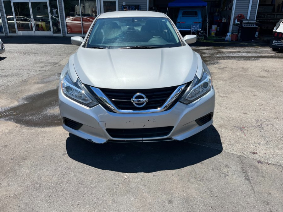 2017 Nissan Altima 2017.5 2.5 SR Sedan, available for sale in Plainville, Connecticut | Chris's Auto Clinic. Plainville, Connecticut 2017 Nissan Altima 2017.5 2.5 SR Sedan, available for sale in Plainville, Connecticut | Chris's Auto Clinic. Plainville, Connecticut