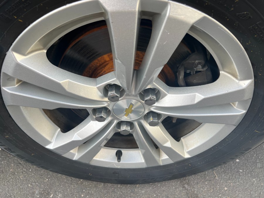 Used Chevrolet Equinox AWD 4dr LT w/1LT 2015 | Bristol Auto Center LLC. Bristol, Connecticut Used Chevrolet Equinox AWD 4dr LT w/1LT 2015 | Bristol Auto Center LLC. Bristol, Connecticut