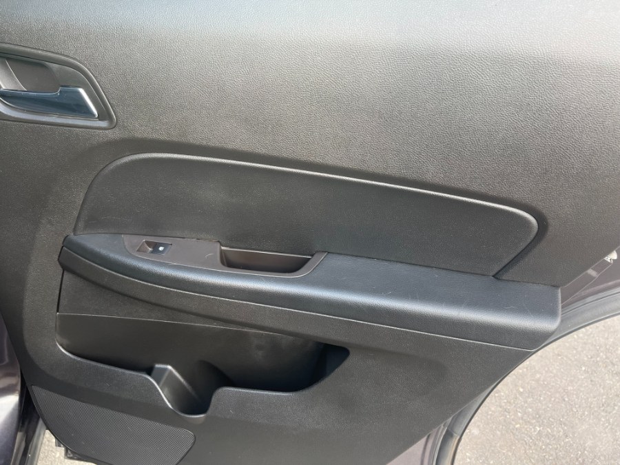 Used Chevrolet Equinox AWD 4dr LT w/1LT 2015 | Bristol Auto Center LLC. Bristol, Connecticut Used Chevrolet Equinox AWD 4dr LT w/1LT 2015 | Bristol Auto Center LLC. Bristol, Connecticut