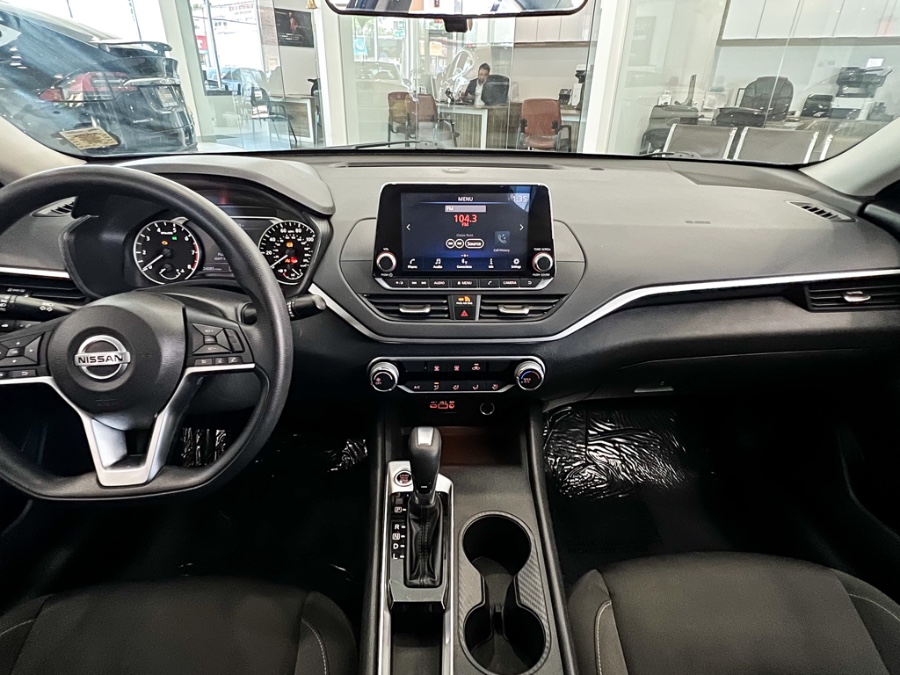 2020 Nissan Altima 2.5 S Sedan, available for sale in Franklin Square, New York | Luxury Motor Club. Franklin Square, New York 2020 Nissan Altima 2.5 S Sedan, available for sale in Franklin Square, New York | Luxury Motor Club. Franklin Square, New York