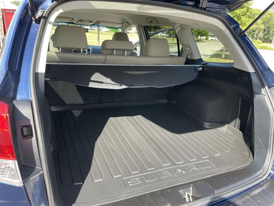 Used Subaru Outback 4dr Wgn H4 Auto 2.5i Prem AWP 2011 | Josh's All Under Ten LLC. Elida, Ohio Used Subaru Outback 4dr Wgn H4 Auto 2.5i Prem AWP 2011 | Josh's All Under Ten LLC. Elida, Ohio