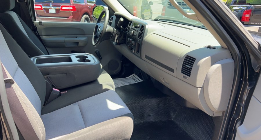 Used Chevrolet Silverado 1500 2WD Reg Cab 133.0" Work Truck 2009 | West End Automotive Center. Waterbury, Connecticut Used Chevrolet Silverado 1500 2WD Reg Cab 133.0" Work Truck 2009 | West End Automotive Center. Waterbury, Connecticut