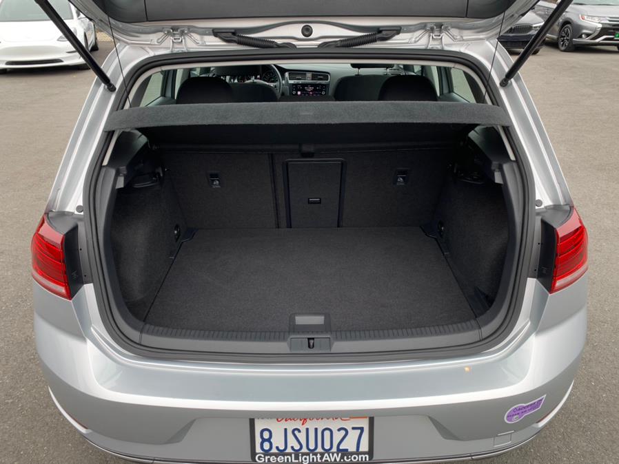 Used Volkswagen e-Golf SE 2019 | Green Light Auto Wholesale. Daly City, California Used Volkswagen e-Golf SE 2019 | Green Light Auto Wholesale. Daly City, California