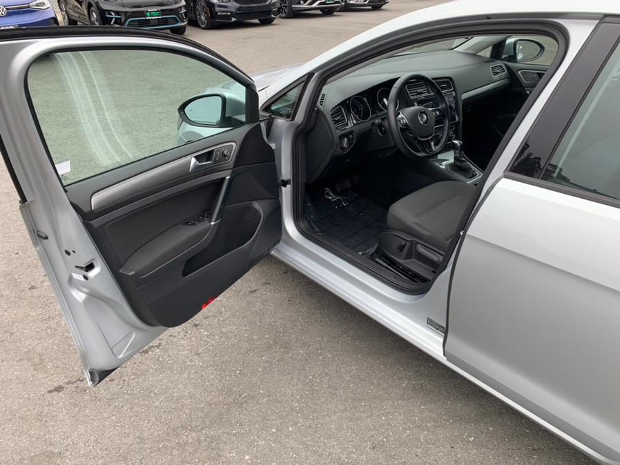 Used Volkswagen e-Golf SE 2019 | Green Light Auto Wholesale. Daly City, California Used Volkswagen e-Golf SE 2019 | Green Light Auto Wholesale. Daly City, California