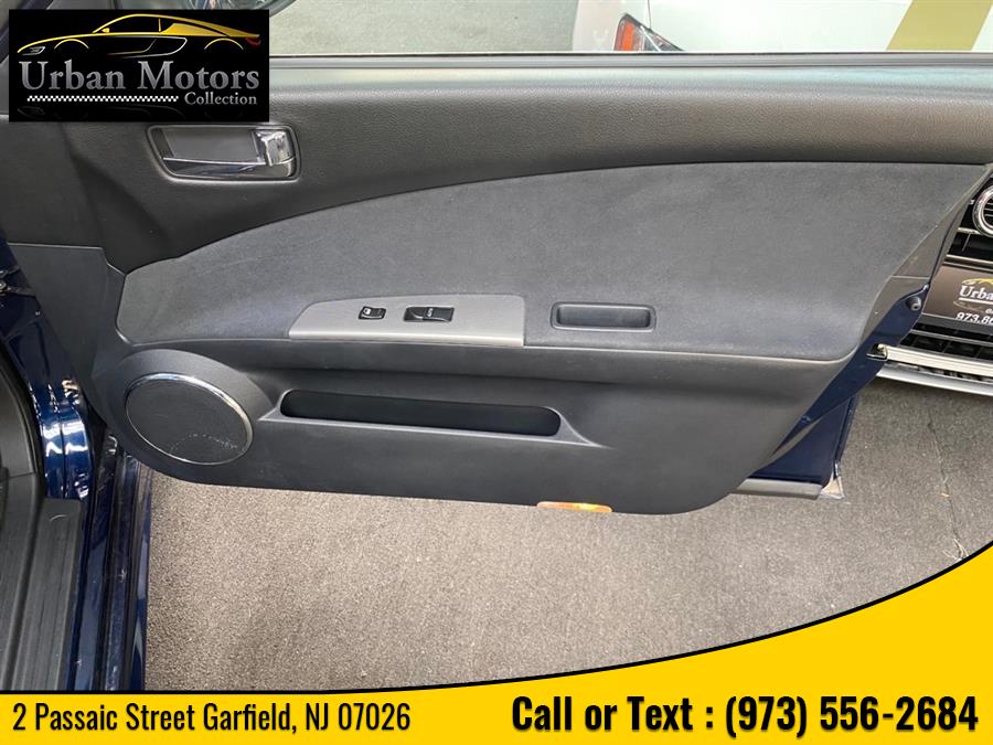 Used Nissan Altima 3.5 SE 2005 | Urban Motors Collection. Garfield, New Jersey Used Nissan Altima 3.5 SE 2005 | Urban Motors Collection. Garfield, New Jersey