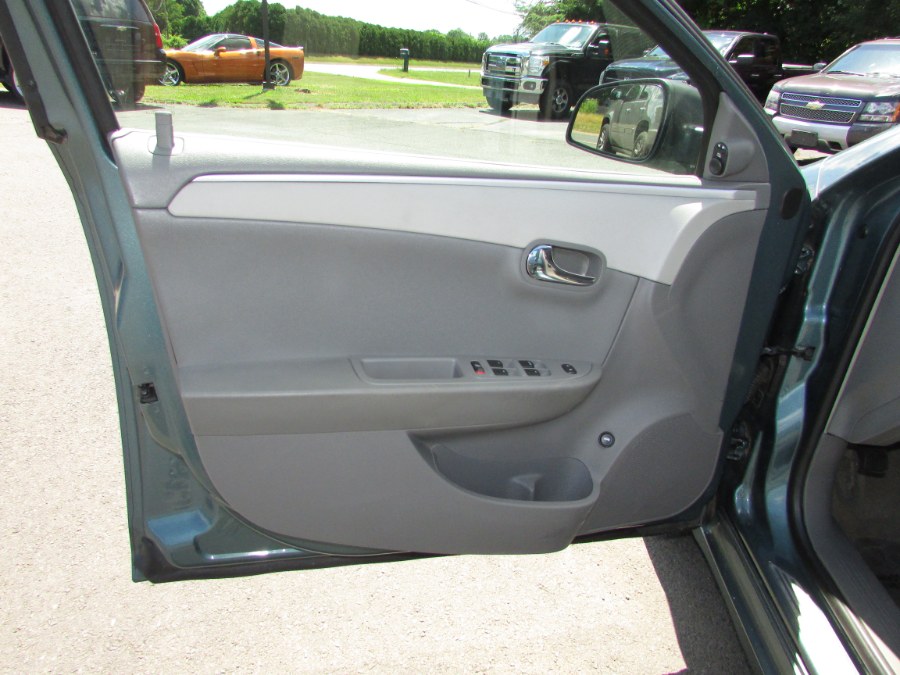 2009 Chevrolet Malibu 4dr Sdn LS w/1LS, available for sale in East Windsor, Connecticut | United Auto Sales of E Windsor, Inc. East Windsor, Connecticut 2009 Chevrolet Malibu 4dr Sdn LS w/1LS, available for sale in East Windsor, Connecticut | United Auto Sales of E Windsor, Inc. East Windsor, Connecticut