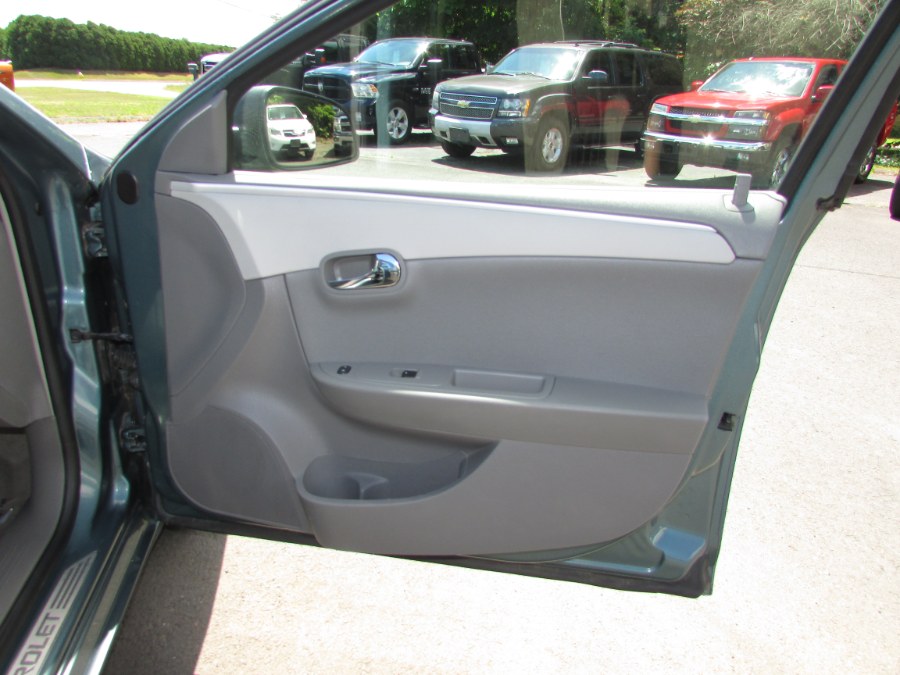 2009 Chevrolet Malibu 4dr Sdn LS w/1LS, available for sale in East Windsor, Connecticut | United Auto Sales of E Windsor, Inc. East Windsor, Connecticut 2009 Chevrolet Malibu 4dr Sdn LS w/1LS, available for sale in East Windsor, Connecticut | United Auto Sales of E Windsor, Inc. East Windsor, Connecticut