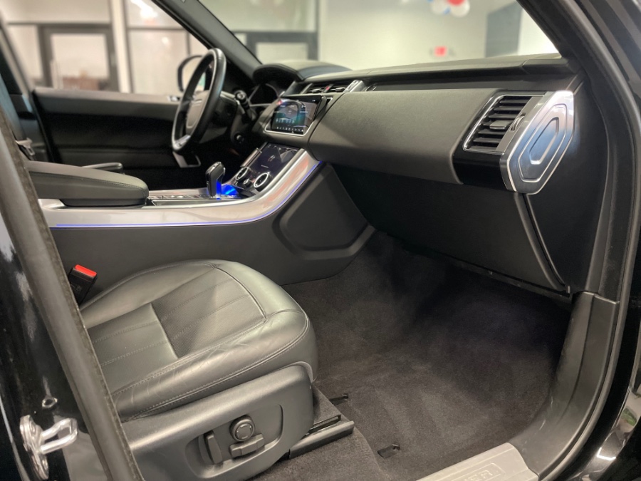 2019 Land Rover Range Rover Sport Turbo i6 MHEV HSE, available for sale in Hollis, New York | Jamaica 26 Motors. Hollis, New York 2019 Land Rover Range Rover Sport Turbo i6 MHEV HSE, available for sale in Hollis, New York | Jamaica 26 Motors. Hollis, New York