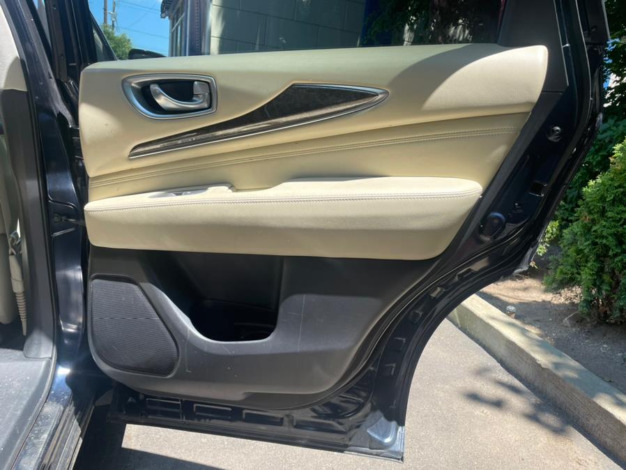 2015 INFINITI QX60 CLEAN CARFAX!, available for sale in Elmont, New York | Sunrise of Elmont. Elmont, New York 2015 INFINITI QX60 CLEAN CARFAX!, available for sale in Elmont, New York | Sunrise of Elmont. Elmont, New York