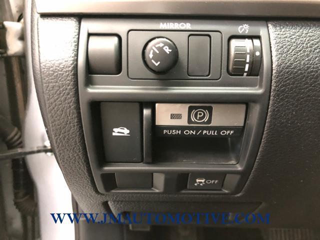 Used Subaru Outback 4dr Wgn H4 Auto 2.5i Premium 2014 | J&M Automotive Sls&Svc LLC. Naugatuck, Connecticut Used Subaru Outback 4dr Wgn H4 Auto 2.5i Premium 2014 | J&M Automotive Sls&Svc LLC. Naugatuck, Connecticut