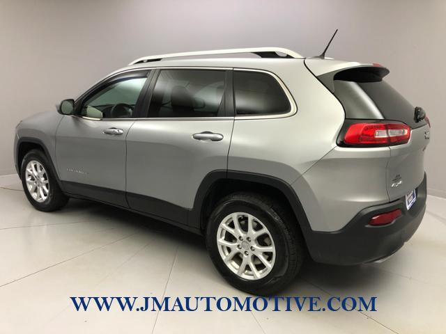 2015 Jeep Cherokee 4WD 4dr Latitude, available for sale in Naugatuck, Connecticut | J&M Automotive Sls&Svc LLC. Naugatuck, Connecticut 2015 Jeep Cherokee 4WD 4dr Latitude, available for sale in Naugatuck, Connecticut | J&M Automotive Sls&Svc LLC. Naugatuck, Connecticut