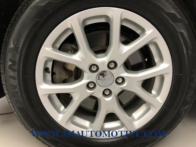 2015 Jeep Cherokee 4WD 4dr Latitude, available for sale in Naugatuck, Connecticut | J&M Automotive Sls&Svc LLC. Naugatuck, Connecticut 2015 Jeep Cherokee 4WD 4dr Latitude, available for sale in Naugatuck, Connecticut | J&M Automotive Sls&Svc LLC. Naugatuck, Connecticut