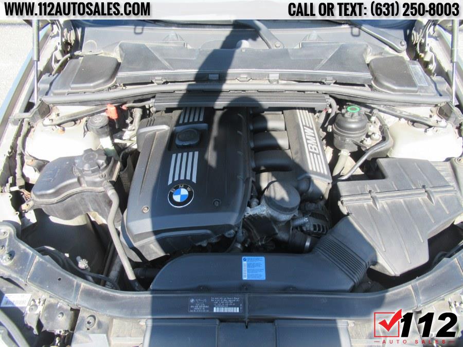 2009 BMW 3 Series 4dr Sdn 328i xDrive AWD, available for sale in Patchogue, New York | 112 Auto Sales. Patchogue, New York 2009 BMW 3 Series 4dr Sdn 328i xDrive AWD, available for sale in Patchogue, New York | 112 Auto Sales. Patchogue, New York