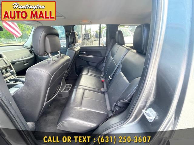 2012 Jeep Liberty 4WD 4dr Limited Jet, available for sale in Huntington Station, New York | Huntington Auto Mall. Huntington Station, New York 2012 Jeep Liberty 4WD 4dr Limited Jet, available for sale in Huntington Station, New York | Huntington Auto Mall. Huntington Station, New York