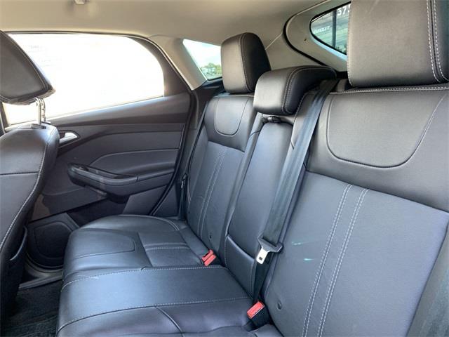 2014 Ford Focus SE, available for sale in Stratford, Connecticut | Wiz Leasing Inc. Stratford, Connecticut 2014 Ford Focus SE, available for sale in Stratford, Connecticut | Wiz Leasing Inc. Stratford, Connecticut