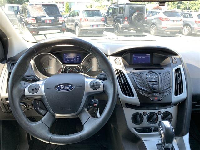 2014 Ford Focus SE, available for sale in Stratford, Connecticut | Wiz Leasing Inc. Stratford, Connecticut 2014 Ford Focus SE, available for sale in Stratford, Connecticut | Wiz Leasing Inc. Stratford, Connecticut