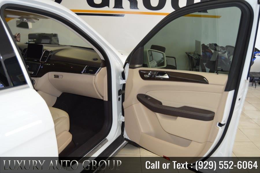 2017 Mercedes-Benz GLE GLE 350 SUV, available for sale in Bronx, New York | Luxury Auto Group. Bronx, New York 2017 Mercedes-Benz GLE GLE 350 SUV, available for sale in Bronx, New York | Luxury Auto Group. Bronx, New York