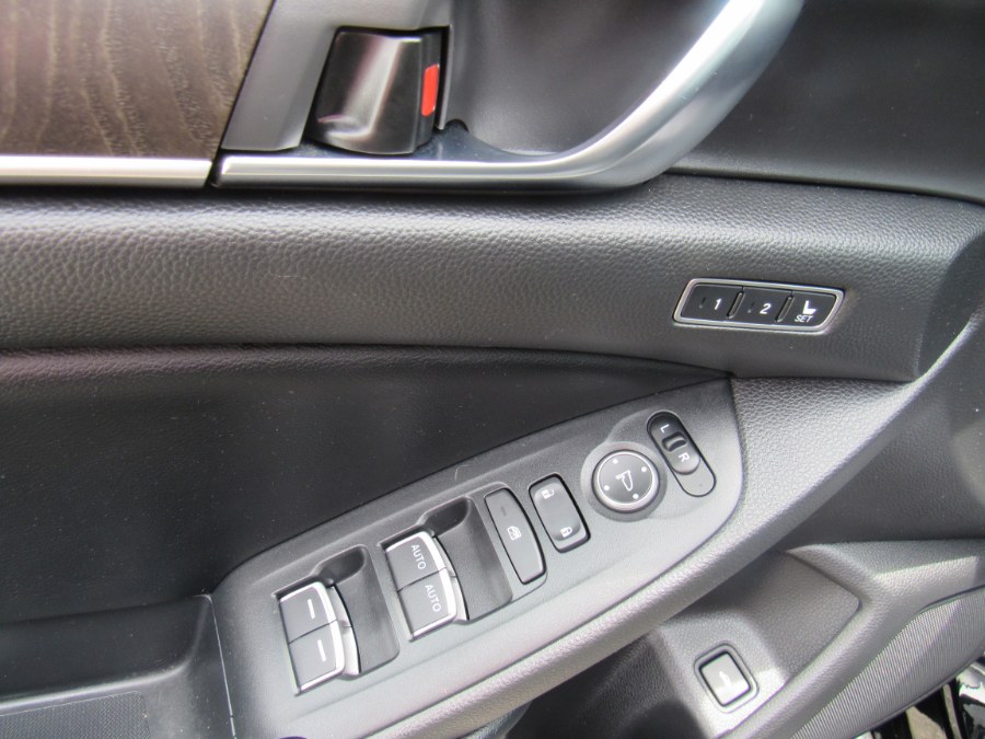 2018 Honda Accord Hybrid EX-L, available for sale in Worcester, Massachusetts | Hilario's Auto Sales Inc.. Worcester, Massachusetts 2018 Honda Accord Hybrid EX-L, available for sale in Worcester, Massachusetts | Hilario's Auto Sales Inc.. Worcester, Massachusetts