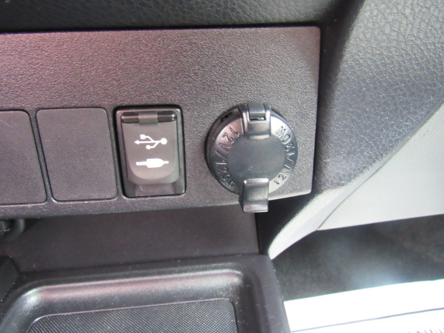 Used Toyota RAV4 Limited 2014 | Hilario's Auto Sales Inc.. Worcester, Massachusetts Used Toyota RAV4 Limited 2014 | Hilario's Auto Sales Inc.. Worcester, Massachusetts