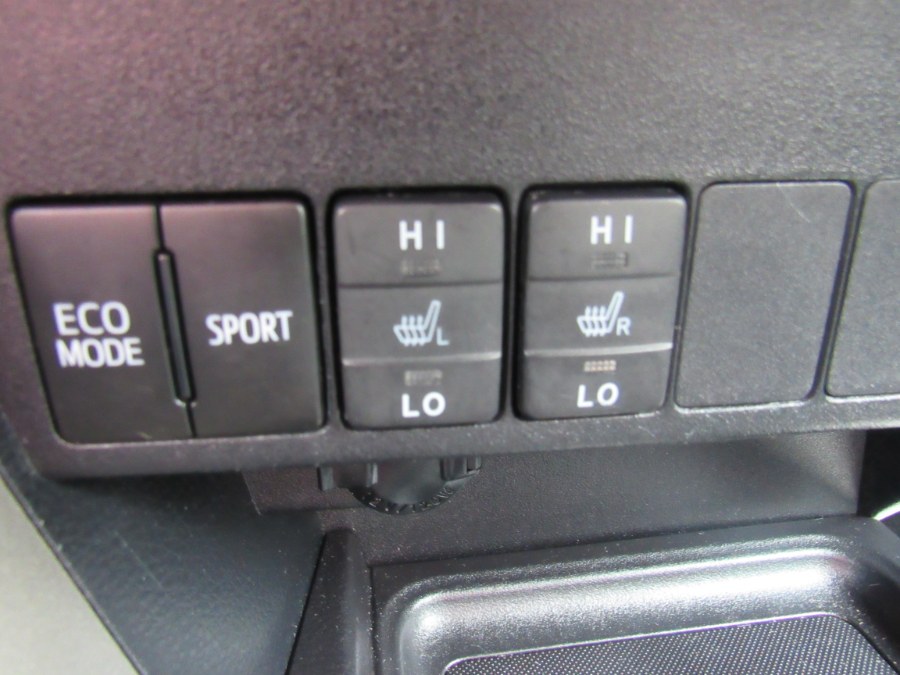 Used Toyota RAV4 Limited 2014 | Hilario's Auto Sales Inc.. Worcester, Massachusetts Used Toyota RAV4 Limited 2014 | Hilario's Auto Sales Inc.. Worcester, Massachusetts
