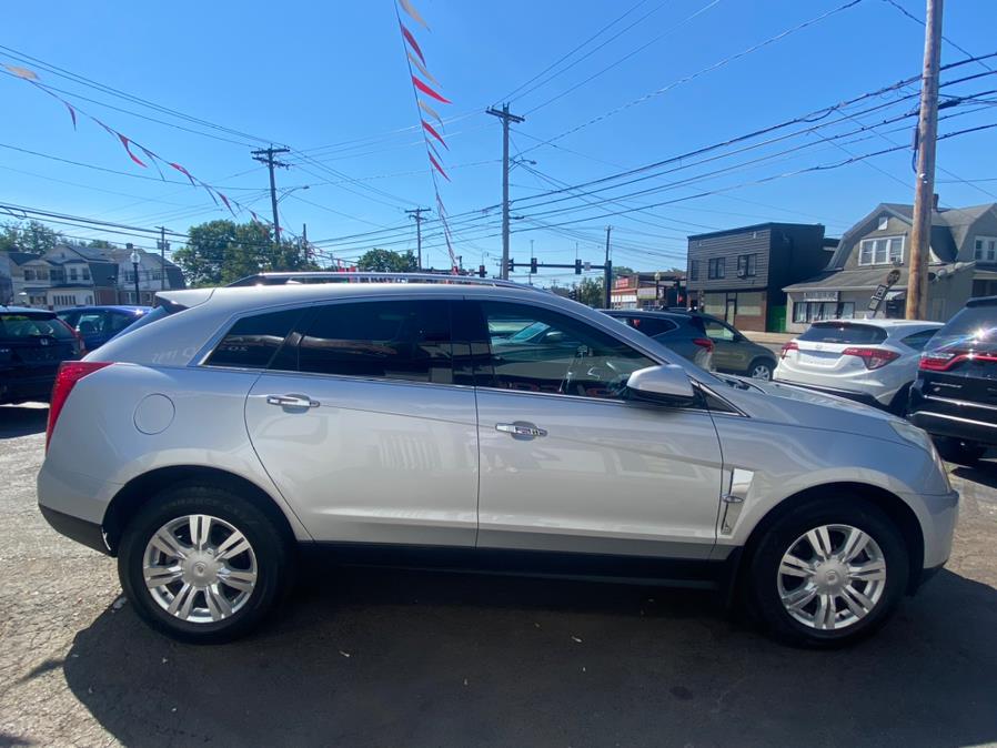 Used Cadillac SRX FWD 4dr Luxury Collection 2012 | CT Auto. Bridgeport, Connecticut Used Cadillac SRX FWD 4dr Luxury Collection 2012 | CT Auto. Bridgeport, Connecticut