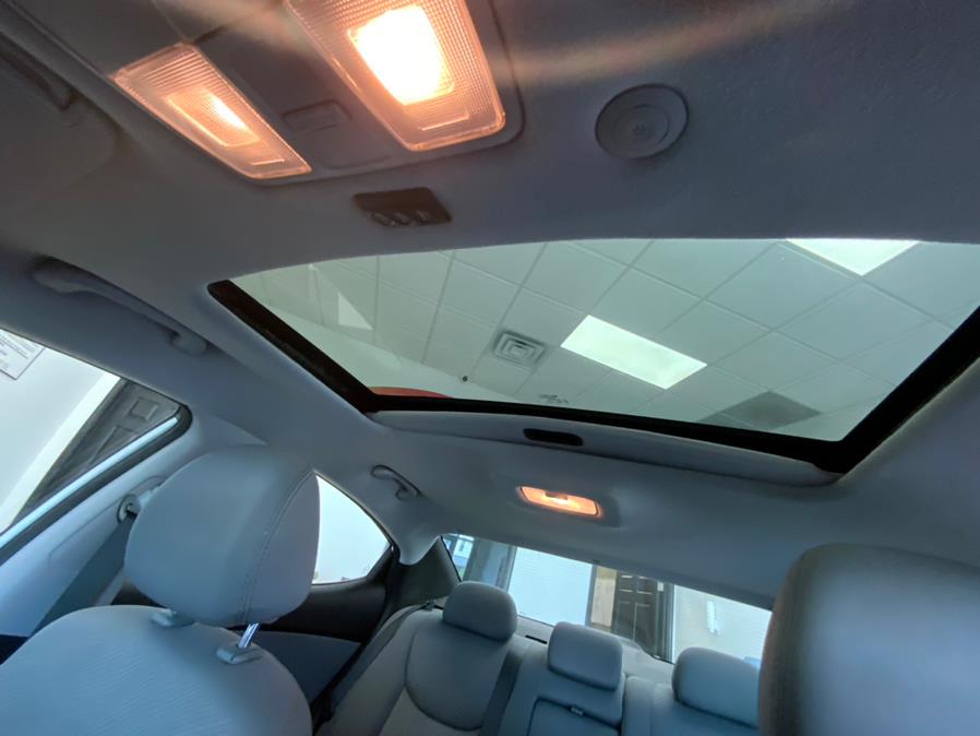 2013 Hyundai Elantra 4dr Sdn Auto Limited (Alabama Plant), available for sale in Hartford, Connecticut | Franklin Motors Auto Sales LLC. Hartford, Connecticut 2013 Hyundai Elantra 4dr Sdn Auto Limited (Alabama Plant), available for sale in Hartford, Connecticut | Franklin Motors Auto Sales LLC. Hartford, Connecticut