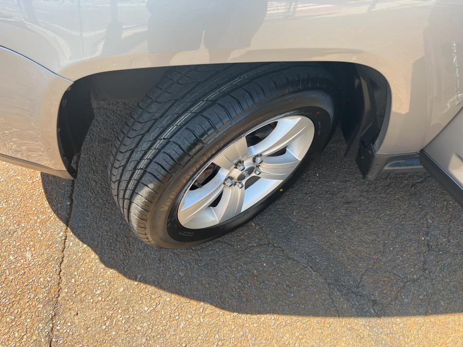 Used Jeep Compass 4WD 4dr Latitude 2014 | Harbor View Auto Sales LLC. Stamford, Connecticut Used Jeep Compass 4WD 4dr Latitude 2014 | Harbor View Auto Sales LLC. Stamford, Connecticut