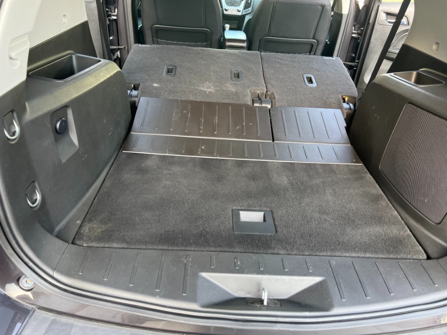 2015 Chevrolet Equinox AWD 4dr LT w/2LT, available for sale in Bristol, Connecticut | Bristol Auto Center LLC. Bristol, Connecticut 2015 Chevrolet Equinox AWD 4dr LT w/2LT, available for sale in Bristol, Connecticut | Bristol Auto Center LLC. Bristol, Connecticut